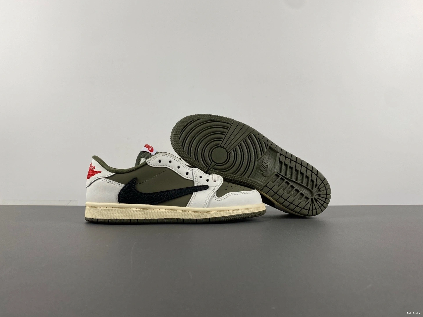 Medium Low Olive DO5442-200 Jordan  Retro OG Scott 1 Travis (PS) SP 0415